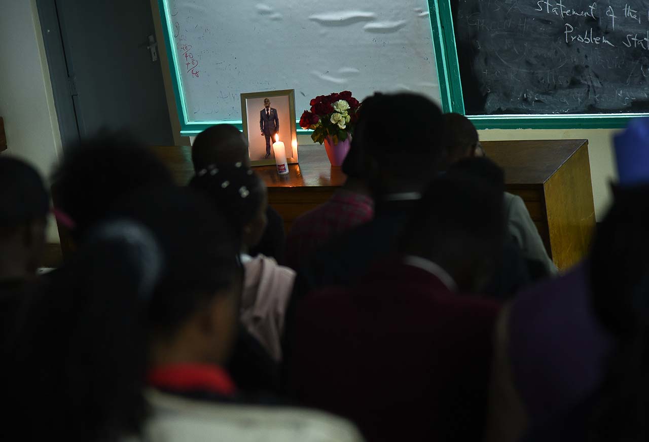 Candle lighting session in honor of Otunga